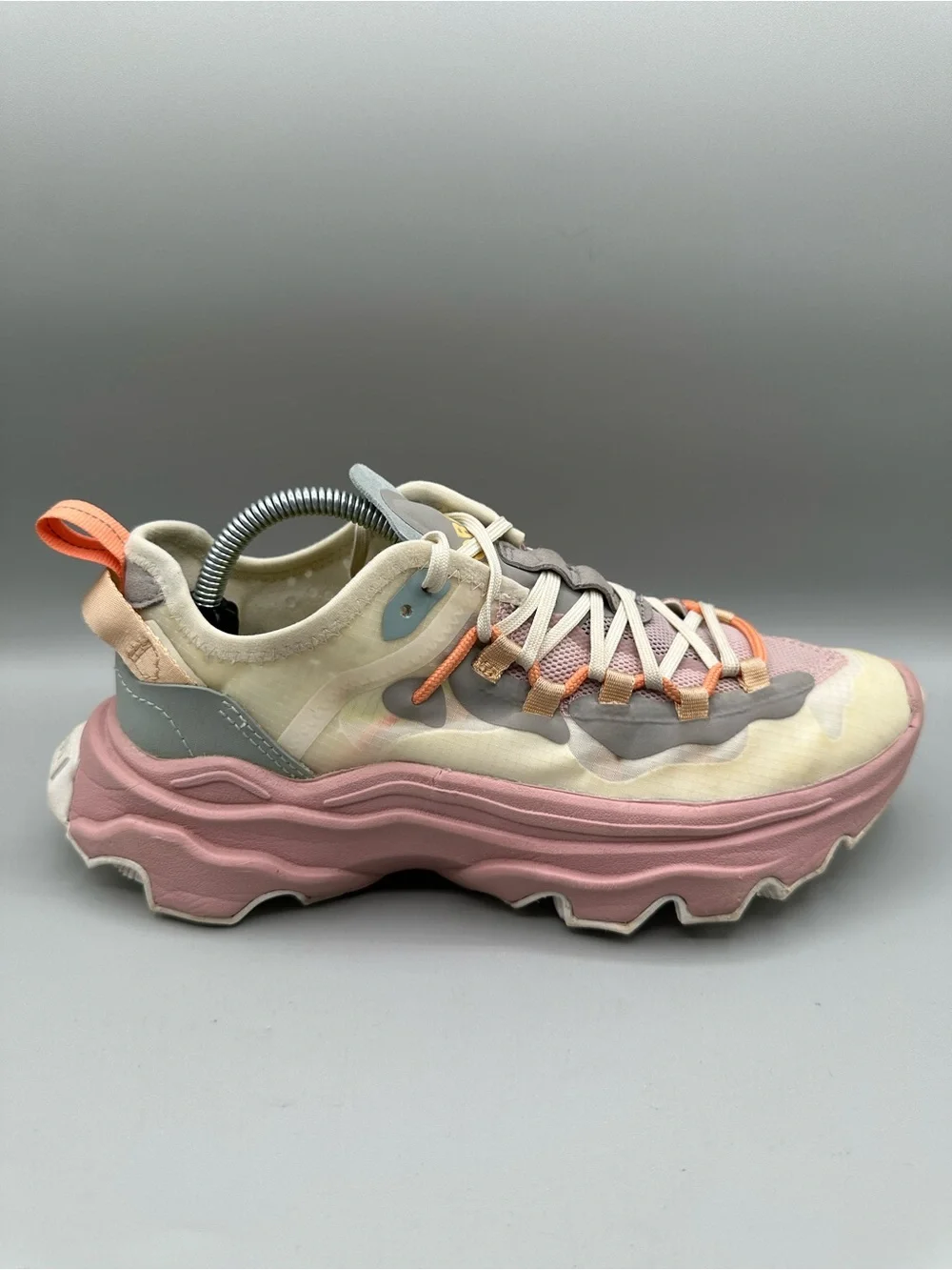 Sorel Kinetic Breakthru Tech Lace Sneaker Women 7 Chalk/Eraser Pink - Picture 3 of 10